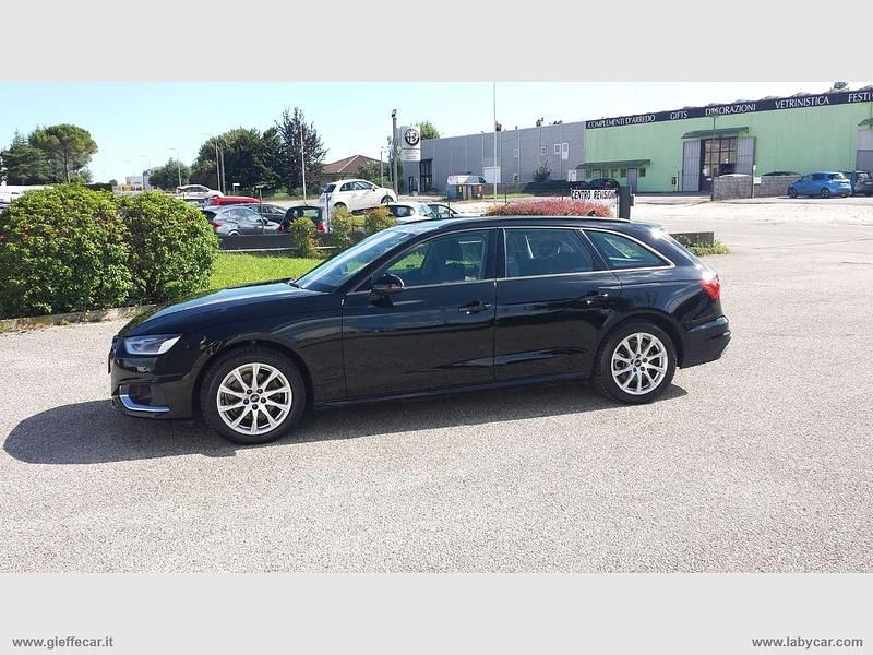 Usata Audi A4 Advanced 150 CV (110 kW) 2024 Nero Berlina