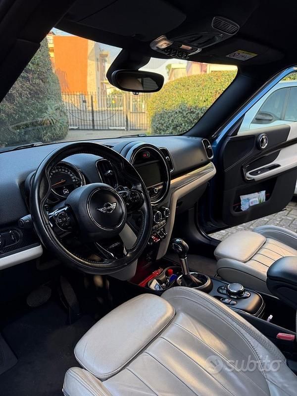 Käytetty Mini Countryman 190 HP (139 kW) 2018 Sininen Katumaasturi