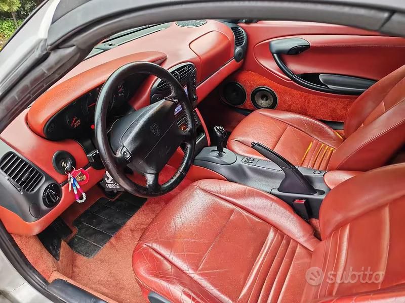 Usata Porsche 986 Boxster 204 CV (150 kW) 1997 Grigio Cabrio