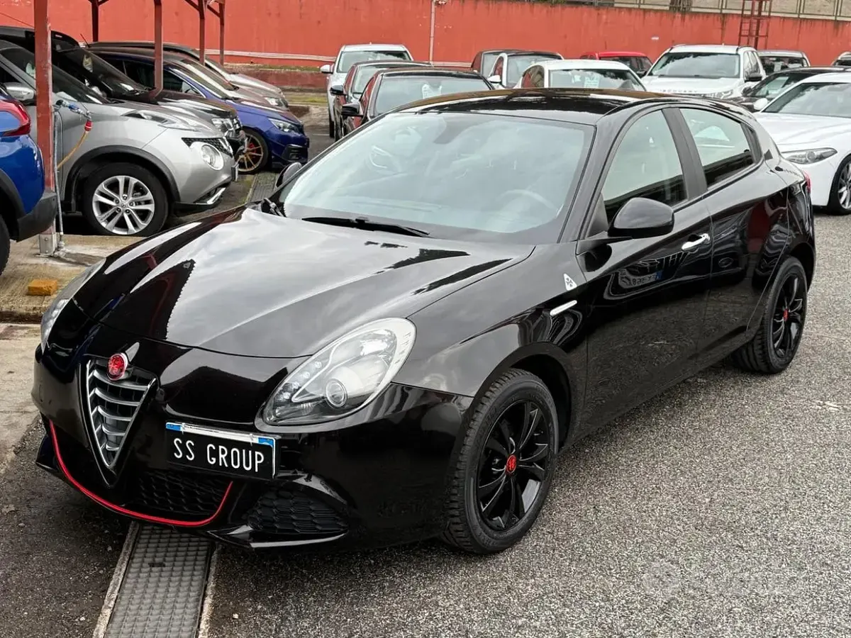 Usata Alfa Romeo Giulietta 120 CV (88 kW) 2016 Nero Utilitaria