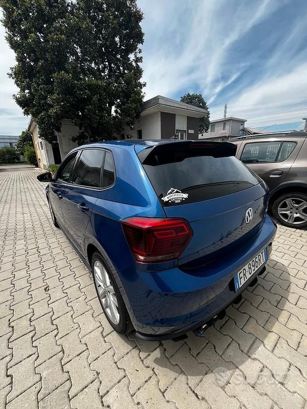 Usata VW Polo Highline 95 CV (69 kW) 2018 Blu Utilitaria