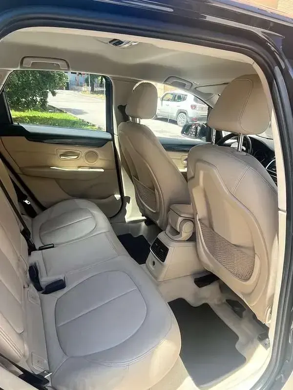 Usata BMW 218 Active Tourer Luxury Line 150 CV (110 kW) 2015 Monovolume