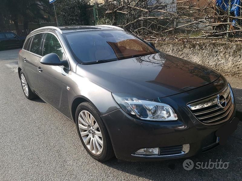 Occasion Opel Insignia 160 ch (117 kW) 2011 Gris Berline