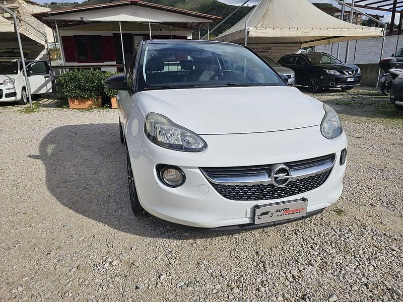 Bianco Usata 2016 Opel Adam Unlimited Due volumi | 6500 € (Buon prezzo) - Immagine 1/4