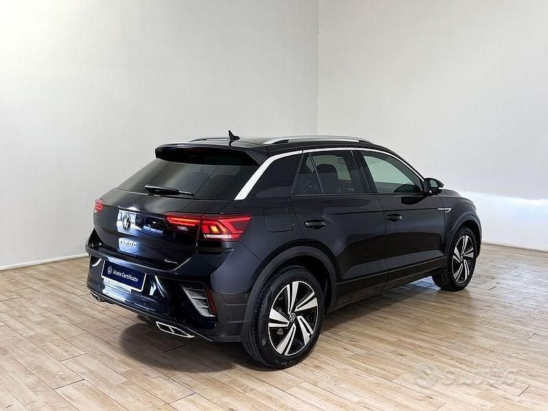 Usata VW T-Roc R-line 150 CV (110 kW) 2022 Nero SUV