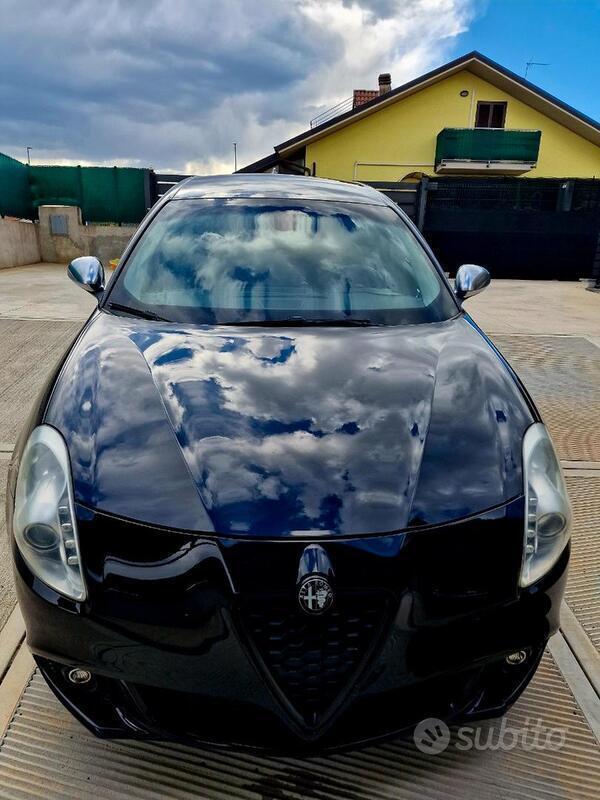 Usato 2012 Alfa Romeo Giulietta 2.0 Diesel 140 CV (8.000 €)