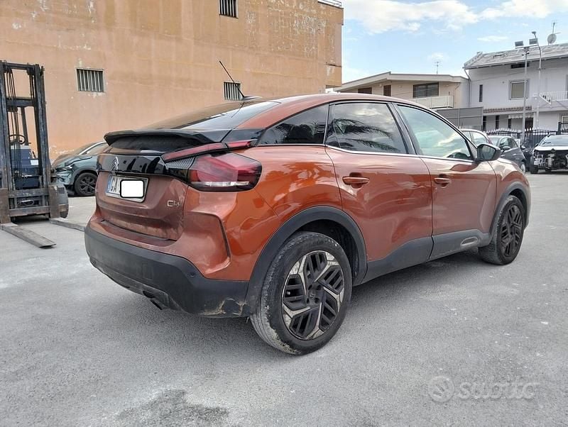 Usata Citroën C4 130 CV (95 kW) 2020 Marrone Berlina