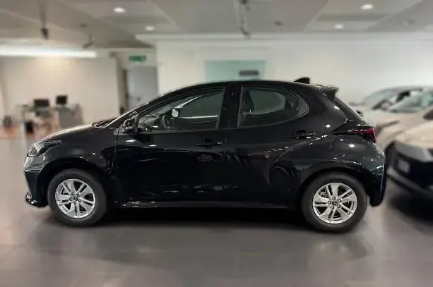 Nuova Mazda 2 116 CV (85 kW) 2026 Opera black Utilitaria