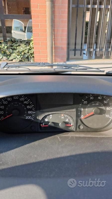 Usata Fiat Idea 70 CV (51 kW) 2004 Blu Monovolume