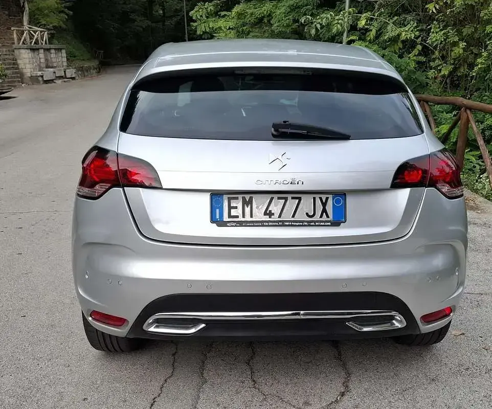 Usata Citroën DS4 So Chic 111 CV (81 kW) 2012 Grigio Utilitaria