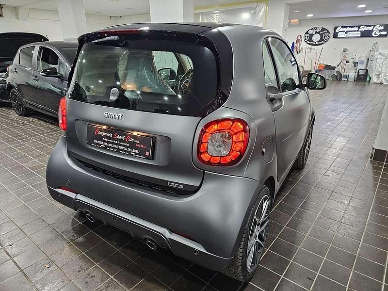 Usata Smart ForTwo Coupé Brabus Xclusive 109 CV (80 kW) 2019 Brown scintillante Utilitaria