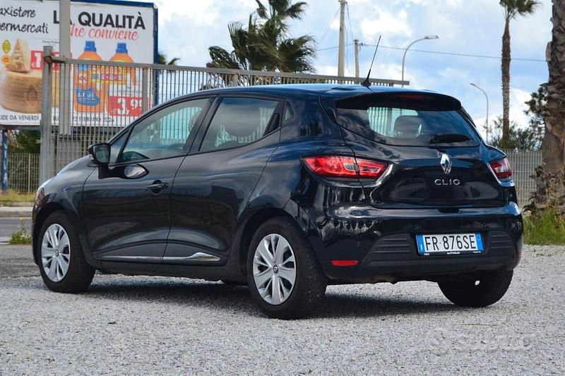 Usata Renault Clio IV Life 75 CV (55 kW) 2018 Nero Berlina