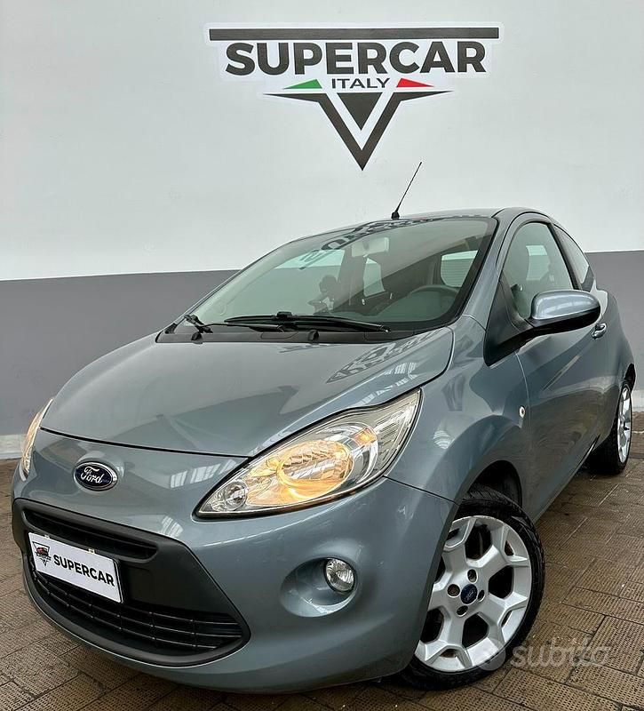 Usata Ford Ka 69 CV (50 kW) 2014 Grigio Berlina