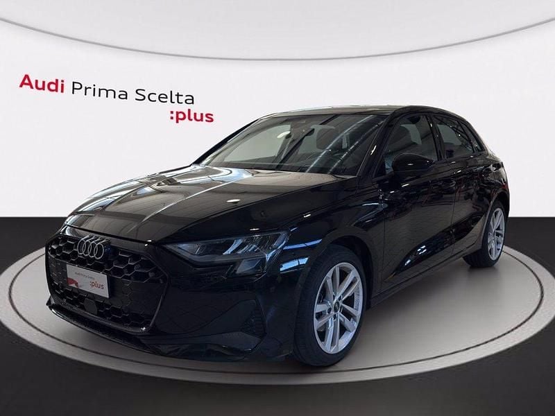 Nero perla Usata 2024 Audi A3 Advanced Plus Tre volumi | 33.900 € (Buon prezzo) - Immagine 1/4