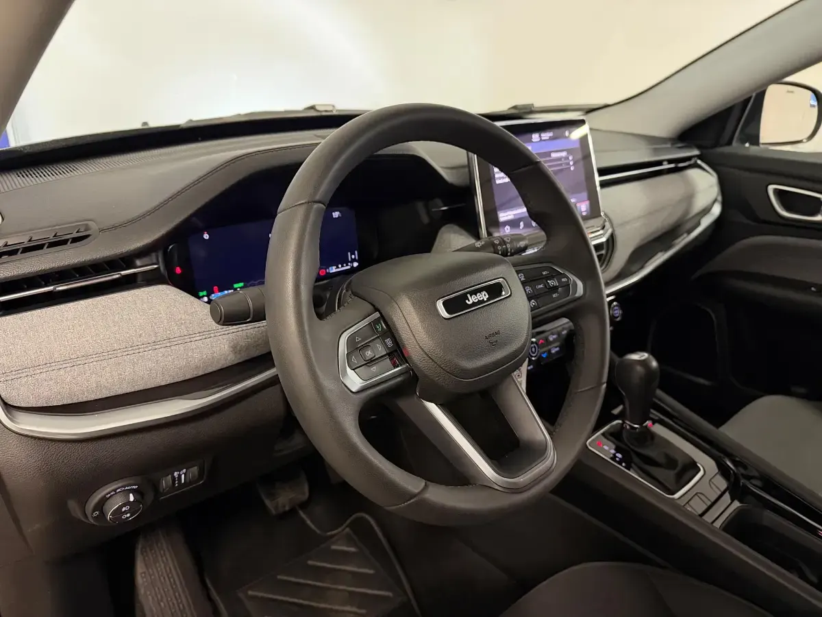 Usata Jeep Compass 131 CV (96 kW) 2023 Nero SUV