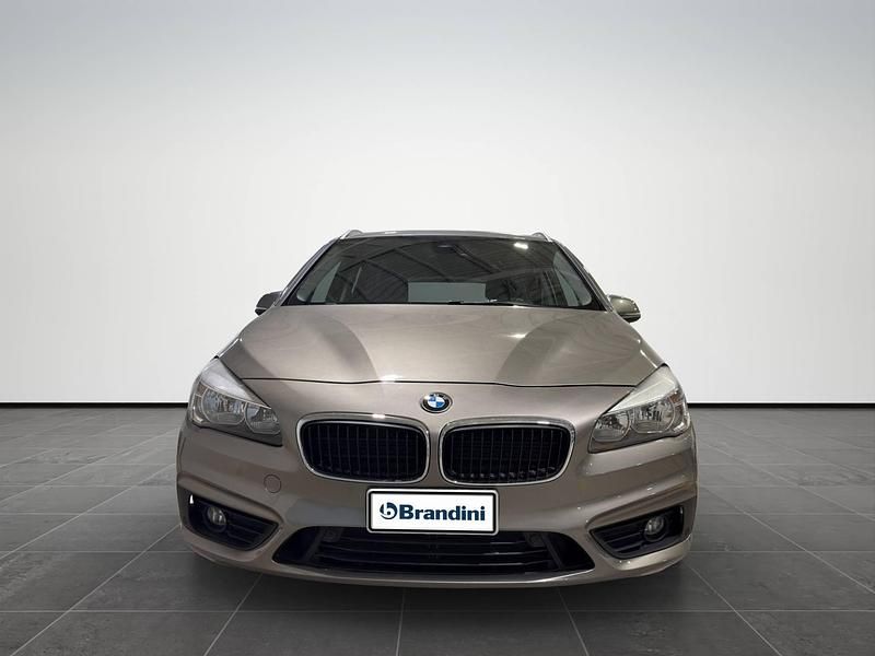 Usata BMW 218 Luxury Line 150 CV (110 kW) 2016 Grigio Station wagon