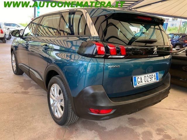 Usata Peugeot 5008 Business-Line 131 CV (96 kW) 2020 Antracite SUV