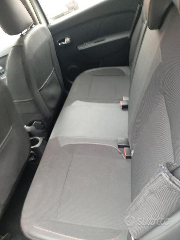 Usata Dacia Sandero Stepway 2017 Bianco Station wagon