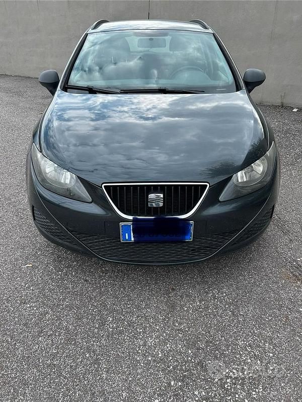 Grigio Usata 2010 Seat Ibiza ST Style Station wagon | 3950 € (Buon prezzo) - Immagine 1/4