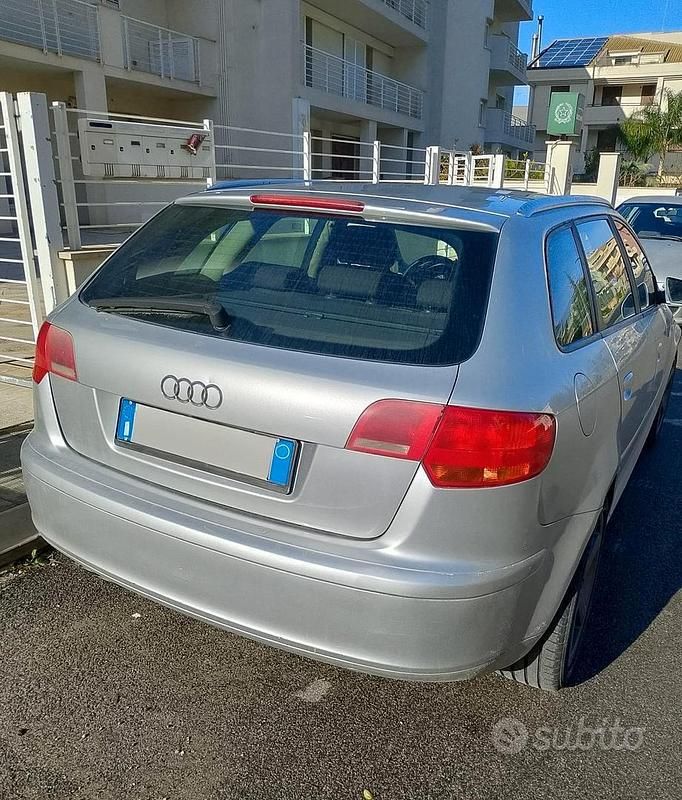 Usata Audi A3 140 CV (102 kW) 2005 Grigio Utilitaria