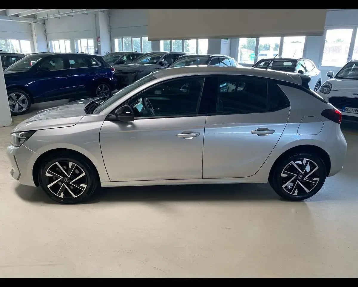 Usata Opel Corsa S 101 CV (74 kW) 2025 Argento Utilitaria