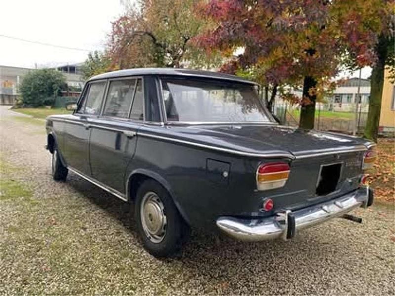 Usata Fiat 1500 80 CV (58 kW) 1965 Grigio Berlina