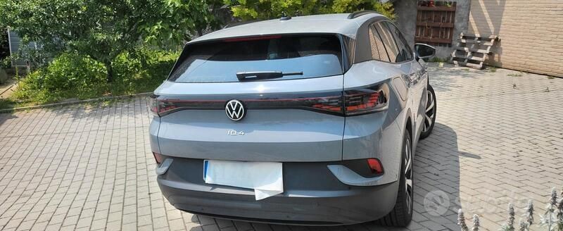 Usata VW ID.4 Pro 210 kW (286 CV) 2024 Grigio SUV