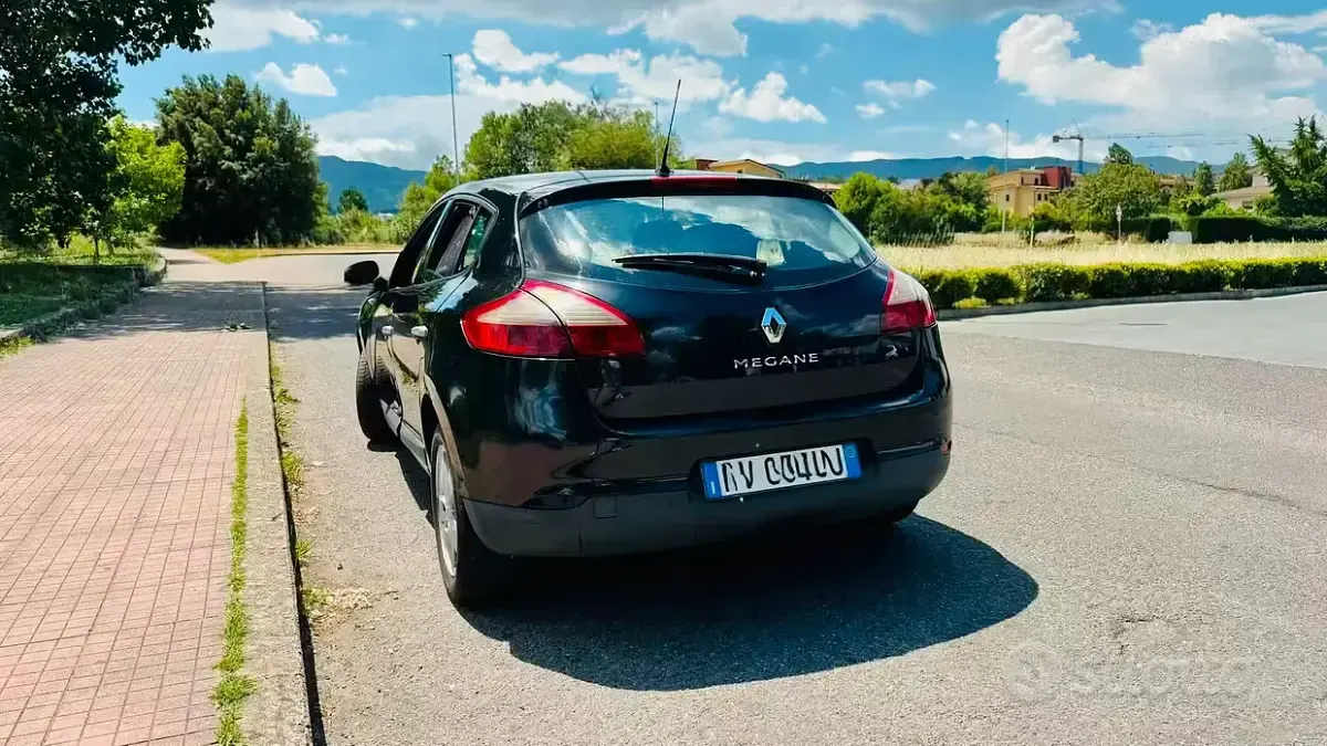 Usata Renault Mégane 110 CV (80 kW) 2009 Nero Berlina