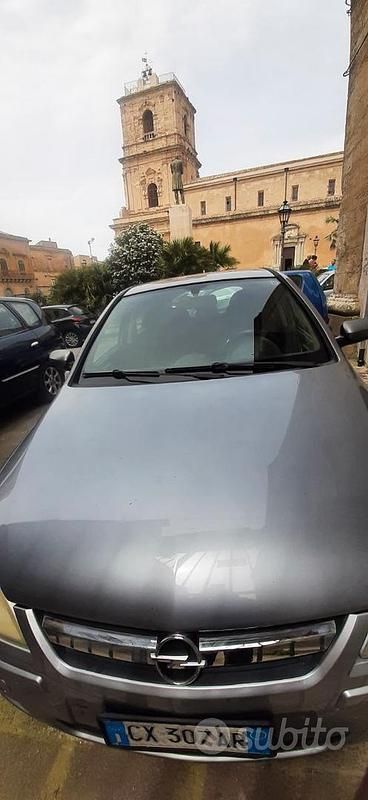 Usata Opel Corsa 2005 Grigio Utilitaria