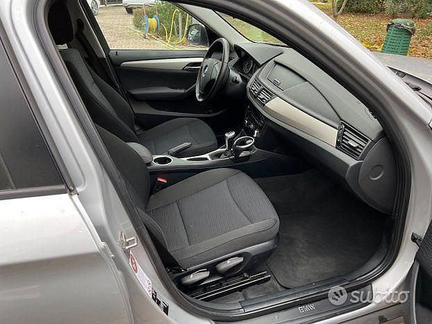 Usata BMW X1 143 CV (105 kW) 2014 Grigio SUV