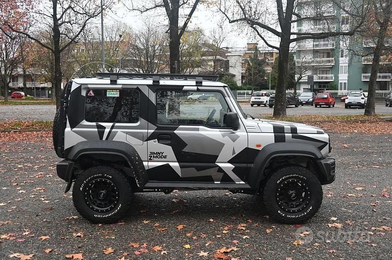 Usata Suzuki Jimny 2021 Grigio SUV
