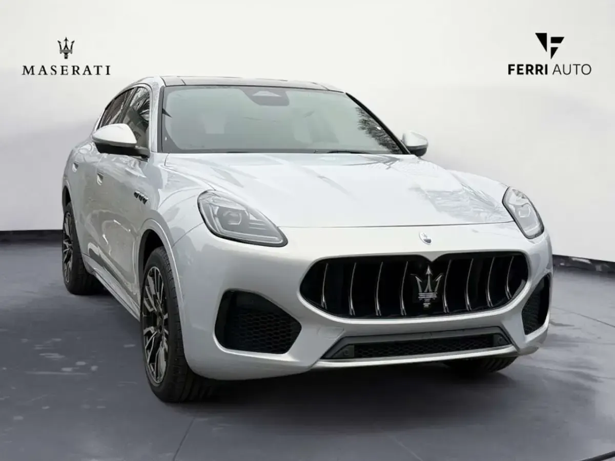 Nuova Maserati Grecale 250 CV (183 kW) 2026 Bianco SUV