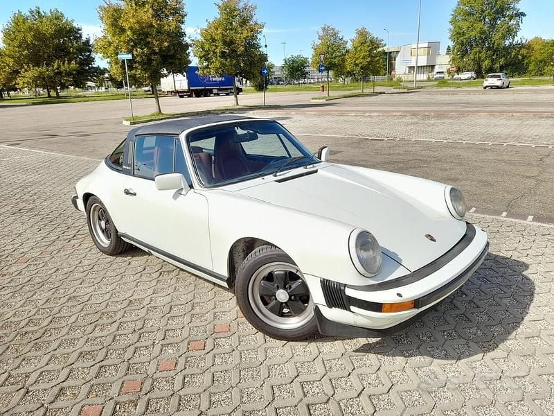 Usata Porsche 911 204 CV (150 kW) 1980 Bianco Cabrio