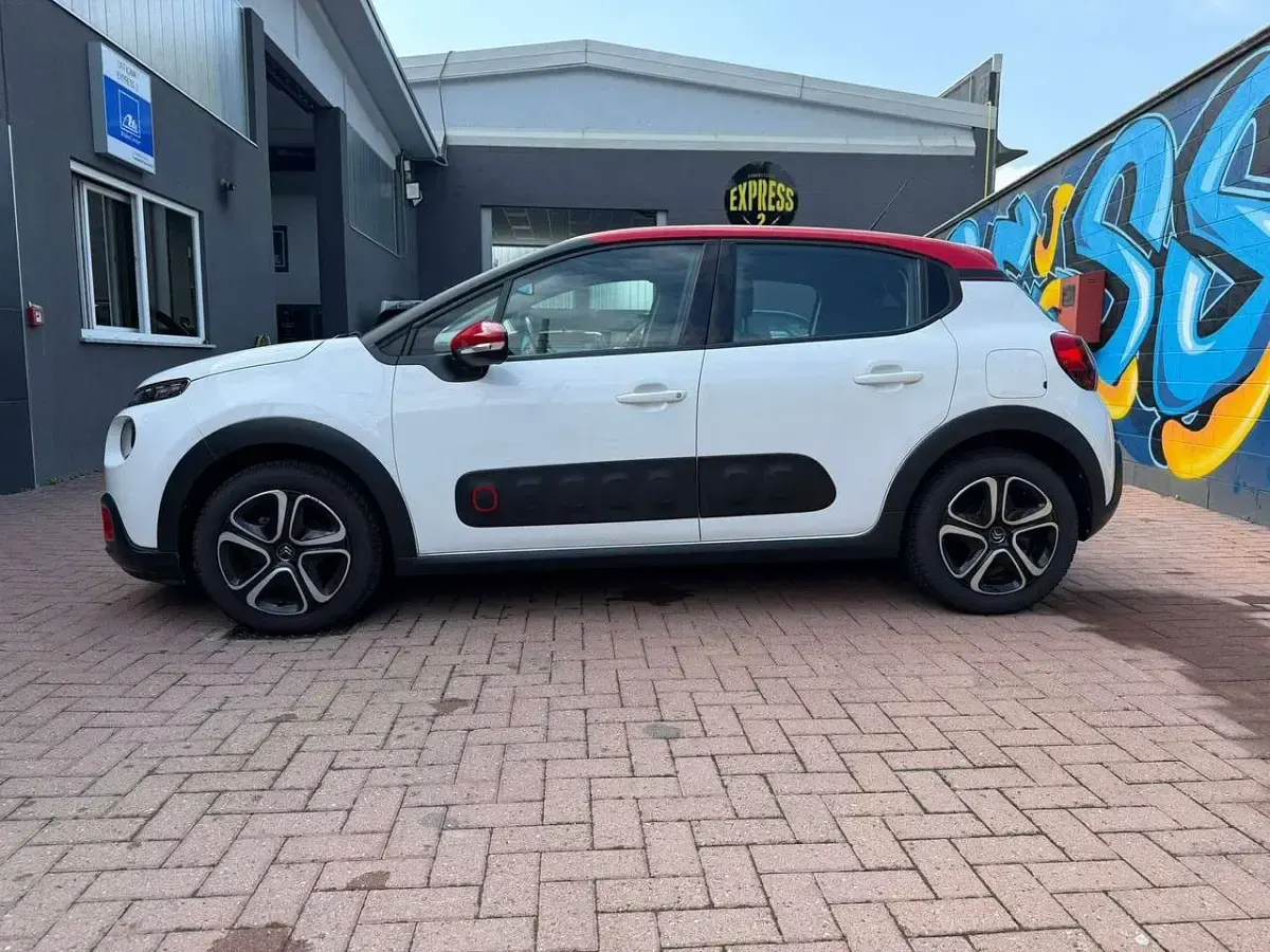 Usata Citroën C3 PureTech 82 CV (60 kW) 2018 Bianco Utilitaria