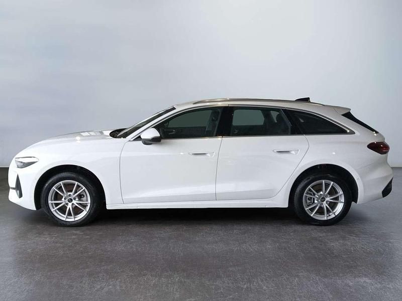 Nuova Audi A5 204 CV (150 kW) 2025 Bianco Station wagon