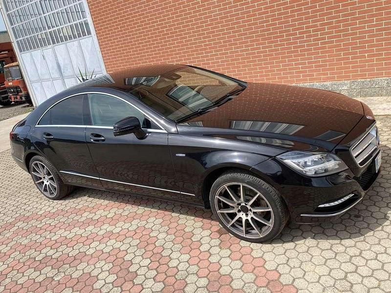 Usata Mercedes CLS350 265 CV (194 kW) 2011 Nero Coupé