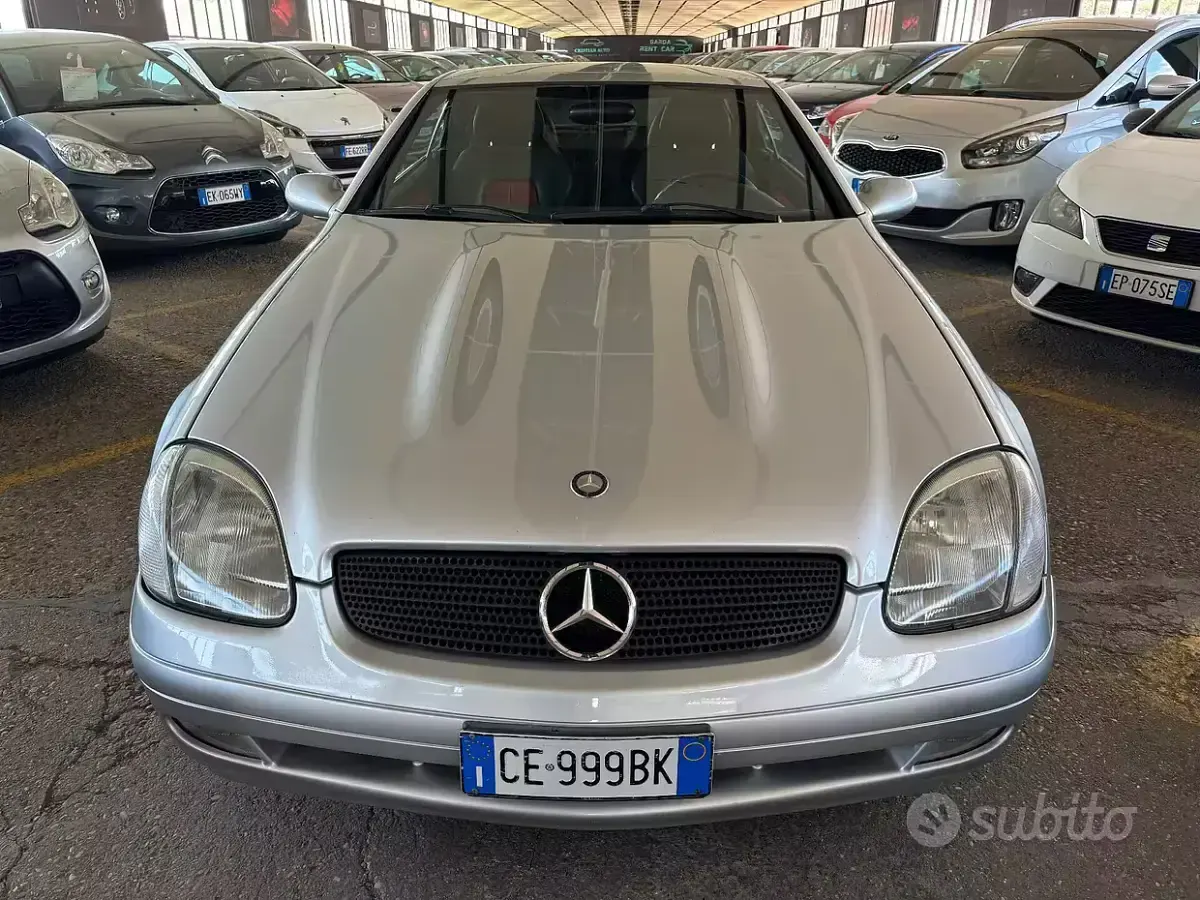 Usata Mercedes SLK200 Elegance 192 CV (141 kW) 1997 Grigio Cabrio