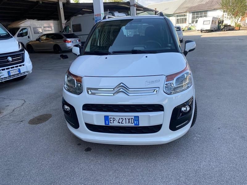 Bianco Usata 2013 Citroën C3 Picasso Seduction Monovolume | 6700 € (Molto cara) - Immagine 1/4