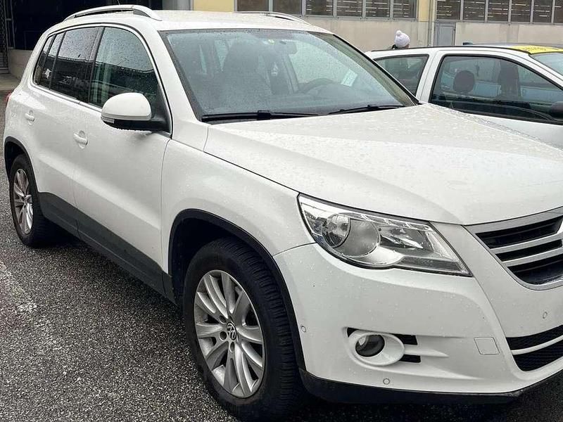 Usata VW Tiguan Sport 140 CV (102 kW) 2010 Bianco SUV