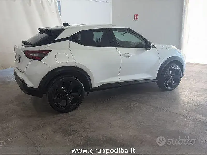 Używany Nissan Juke Tekna 114 KM (83 kW) 2025 Biały SUV