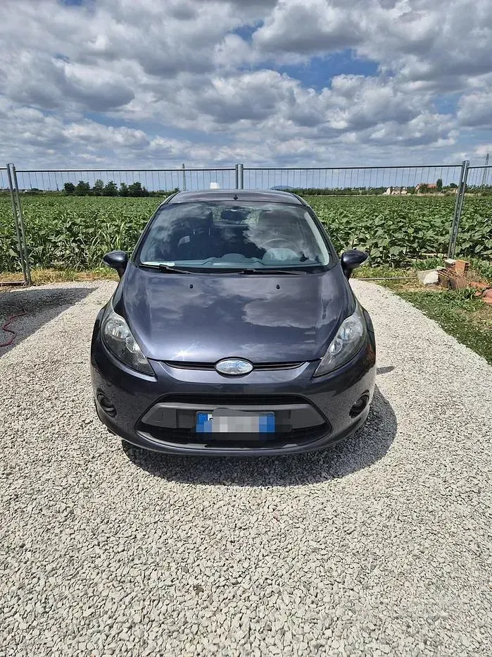 Usata Ford Fiesta 96 CV (70 kW) 2009