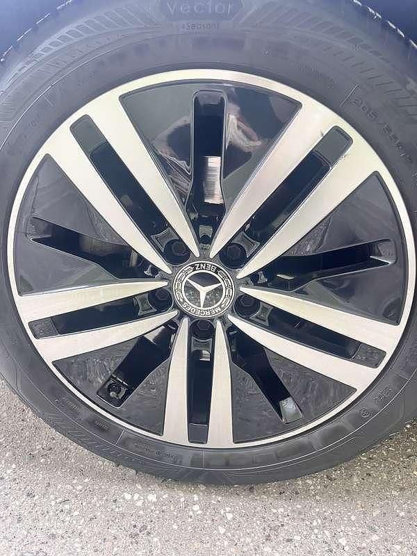 Usata Mercedes A180 Business 109 CV (80 kW) 2019 Nero Berlina