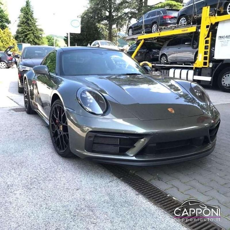 Usata Porsche 911 Carrera 4 GTS 480 CV (353 kW) 2022 Verde Coupé