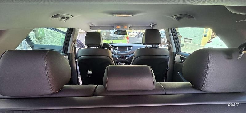 Usata Hyundai Tucson Xpossible 136 CV (100 kW) 2016 Grigio SUV