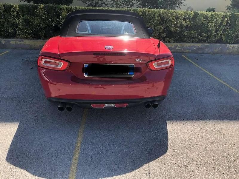 Usata Fiat 124 Spider Lusso 140 CV (102 kW) 2016 Cabrio