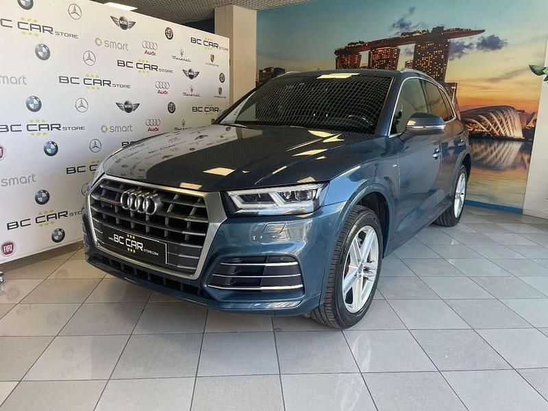 Blu/azzurro(met.) Usata 2017 Audi Q5 S-Line SUV | 25.990 € (Molto cara) - Immagine 1/4