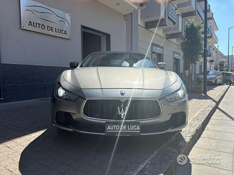 Usata Maserati Ghibli 249 CV (183 kW) 2015 Nero Berlina