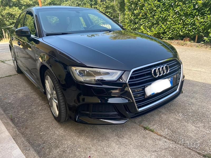 Usata Audi A3 S-Line 116 CV (85 kW) 2019 Nero