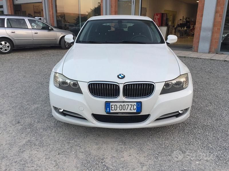 Usata BMW 316 116 CV (85 kW) 2010 Bianco Station wagon