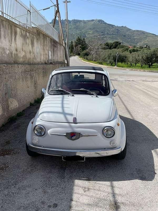 Usata Fiat 500 23 CV (16 kW) 1968 Utilitaria